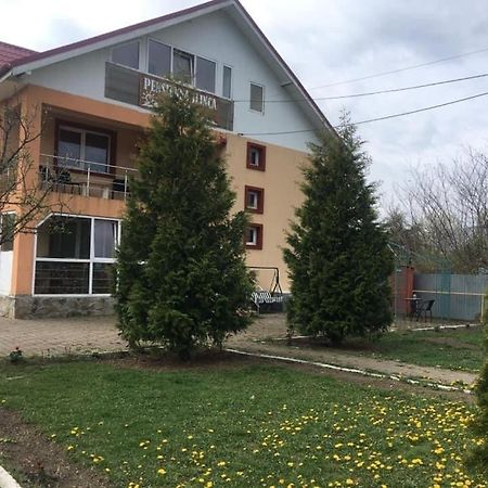 Cazare Ieftina Piatra Neamţ Exterior foto