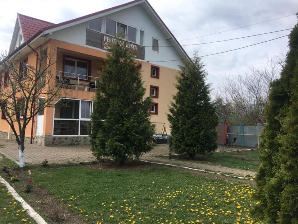 Cazare Ieftina Piatra Neamţ Exterior foto