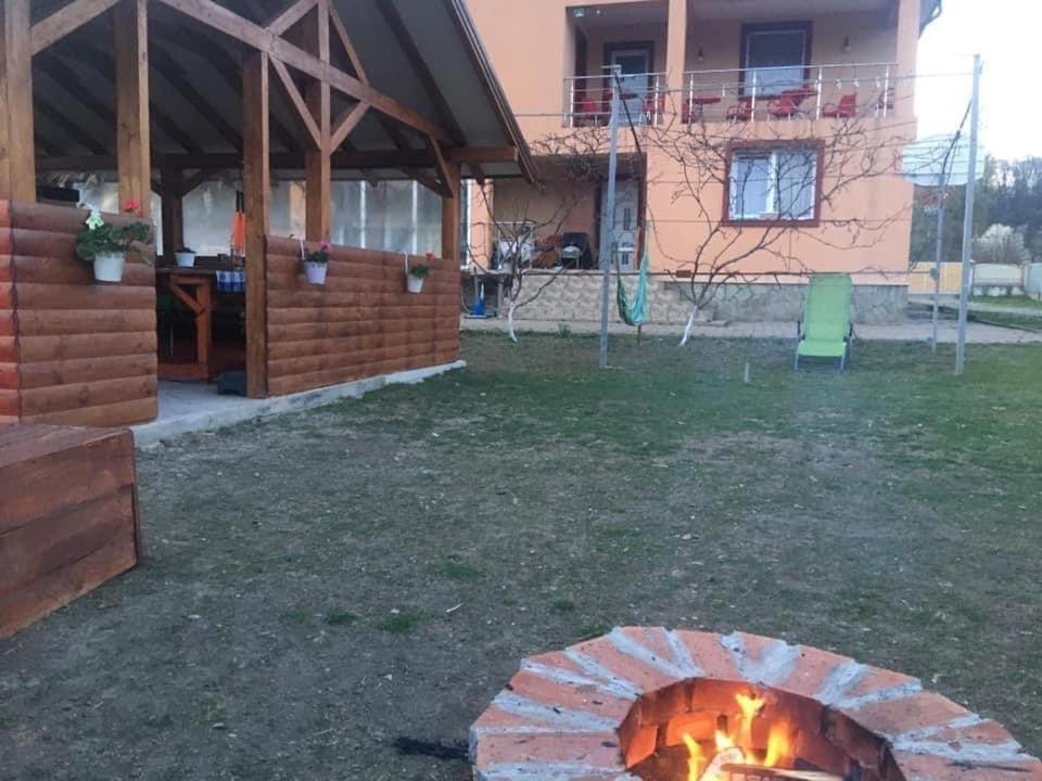Cazare Ieftina Piatra Neamţ Exterior foto